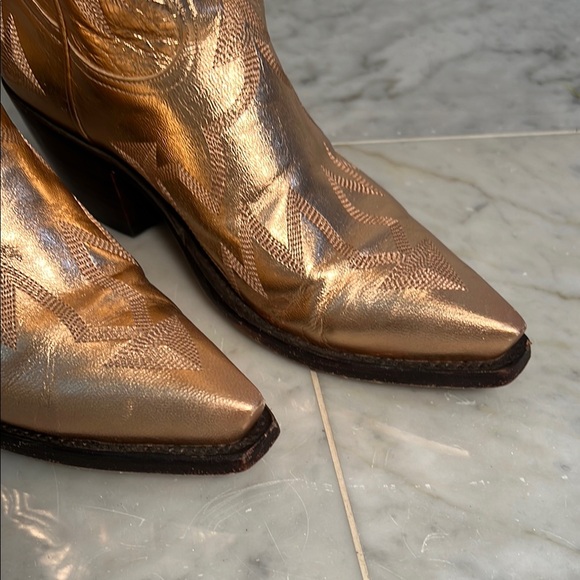 Maggie Metallic Rose Gold Boots - Picture 9 of 15